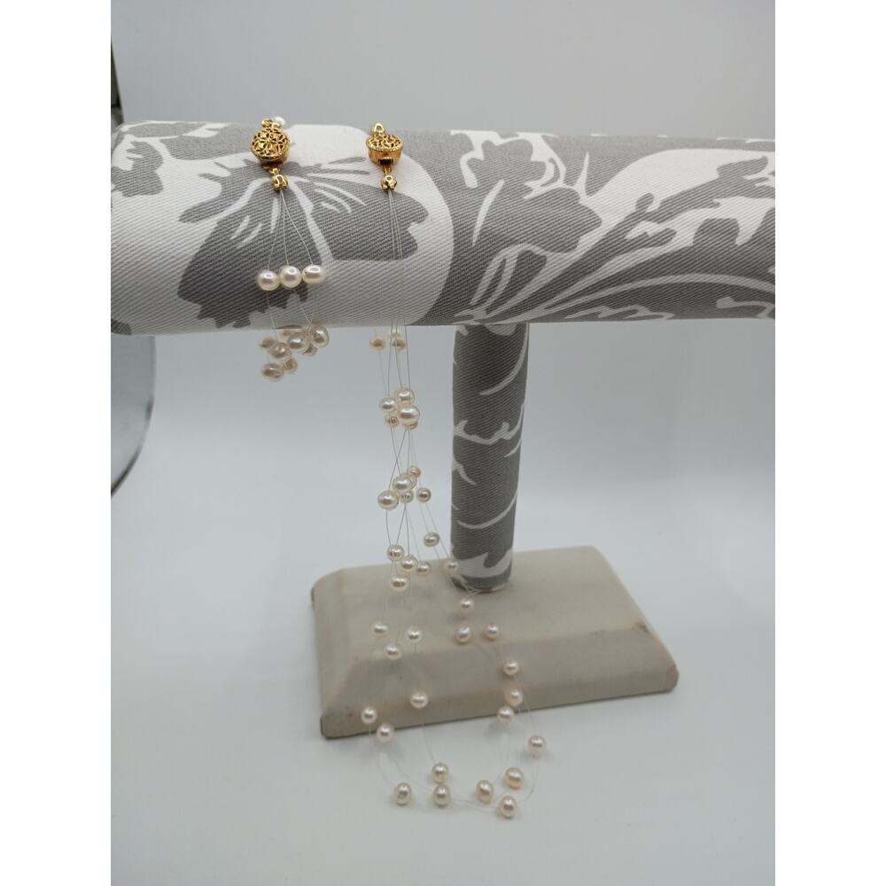 Genuine Pearl Necklace & Bracelet - Picture 5 of 8